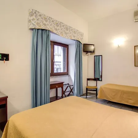 Primavera Hotel